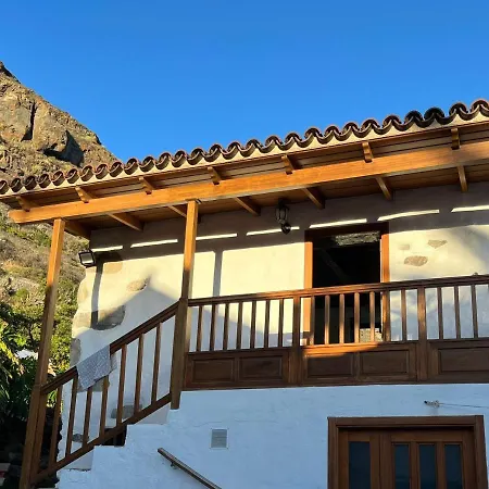 Unique Canarian 1700s - Casa Salvia Las Aguas - Ocean & Natural Pools 150m - Whole Gated House *